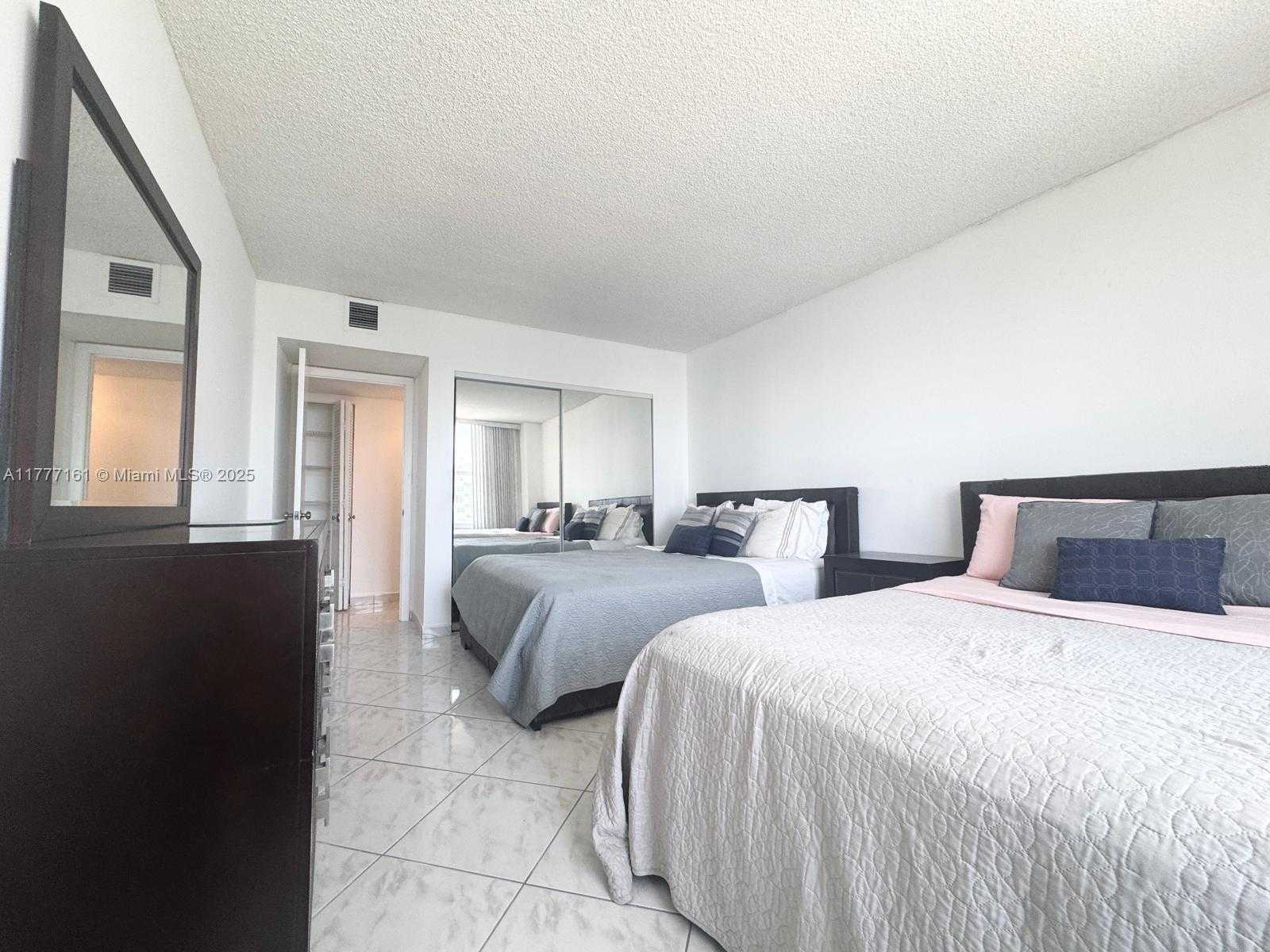 Small Image of 3800 SOUTH OCEAN DR #1114, Hollywood Number 43