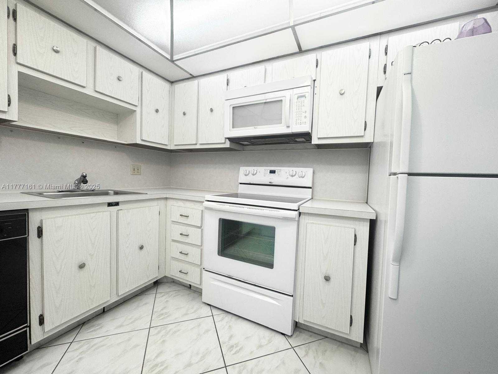 Small Image of 3800 SOUTH OCEAN DR #1114, Hollywood Number 48