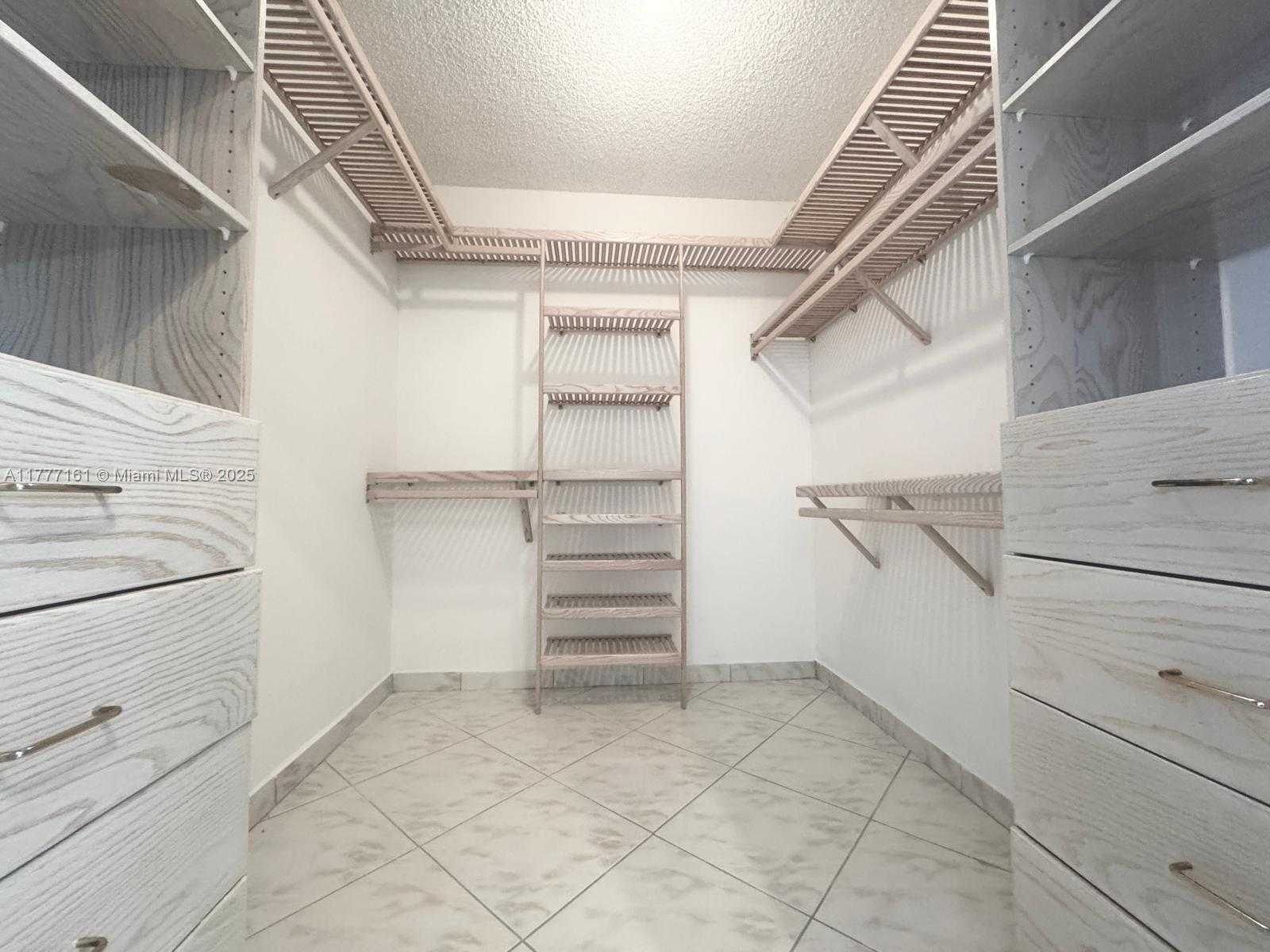 Small Image of 3800 SOUTH OCEAN DR #1114, Hollywood Number 50