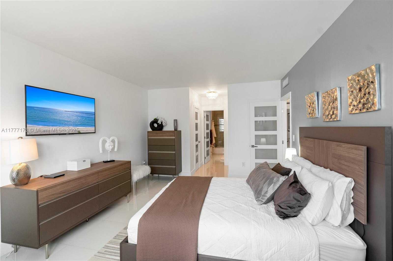 Small Image of 1950 SOUTH OCEAN DR #12H, Hallandale Beach Number 18
