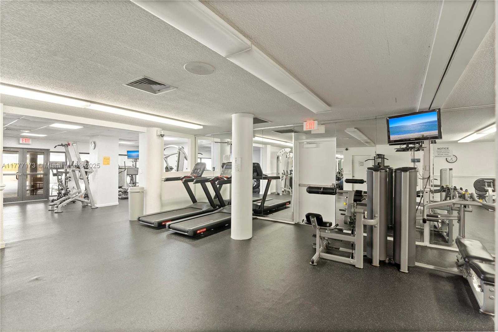 Small Image of 1950 SOUTH OCEAN DR #12H, Hallandale Beach Number 34