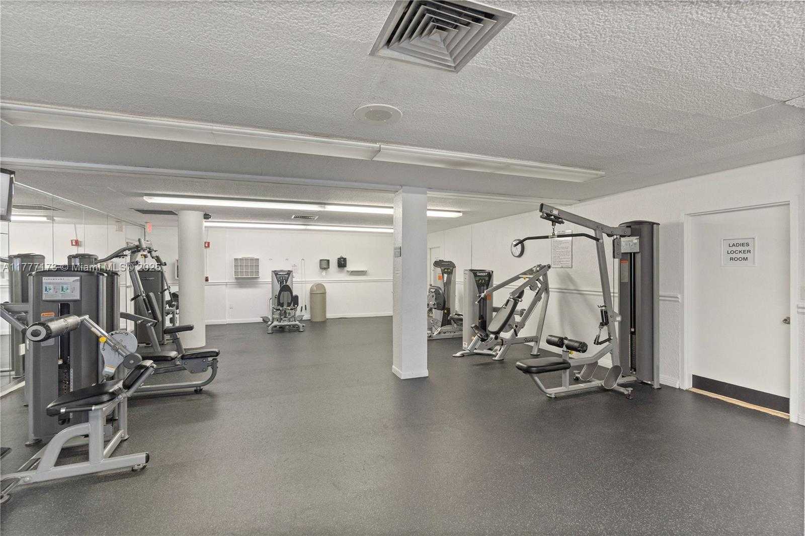 Small Image of 1950 SOUTH OCEAN DR #12H, Hallandale Beach Number 36