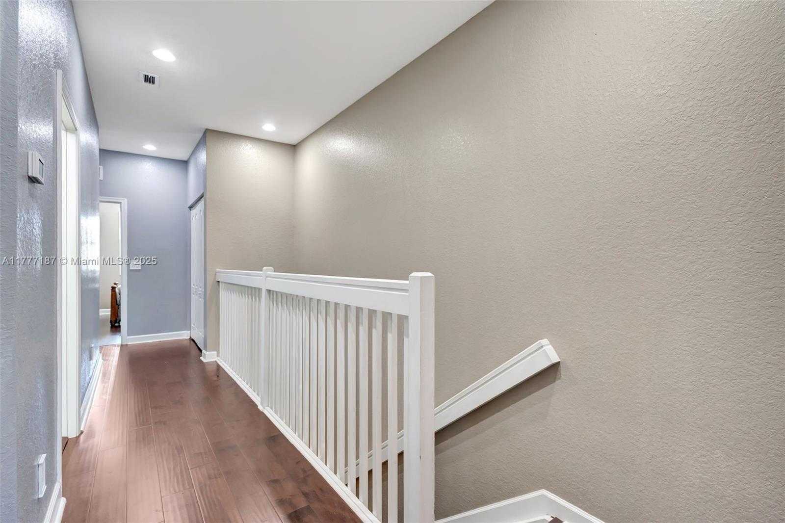 Small Image of 4343 CHALMERS LN, West Palm Beach Number 16