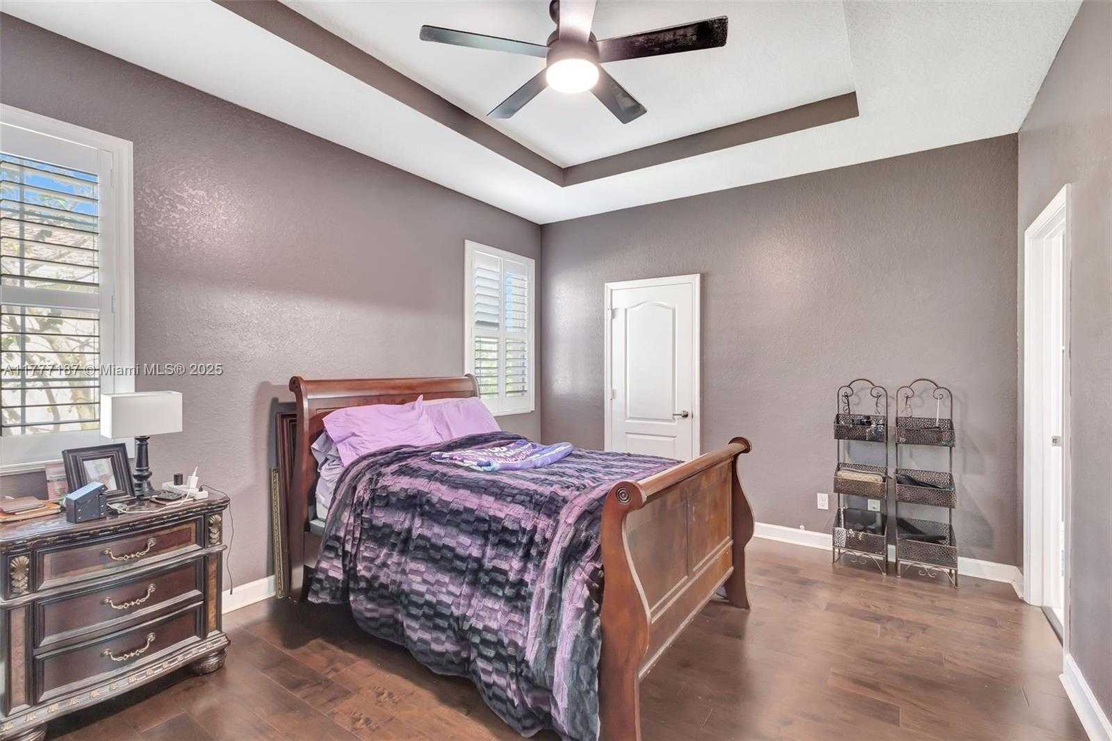 Small Image of 4343 CHALMERS LN, West Palm Beach Number 18