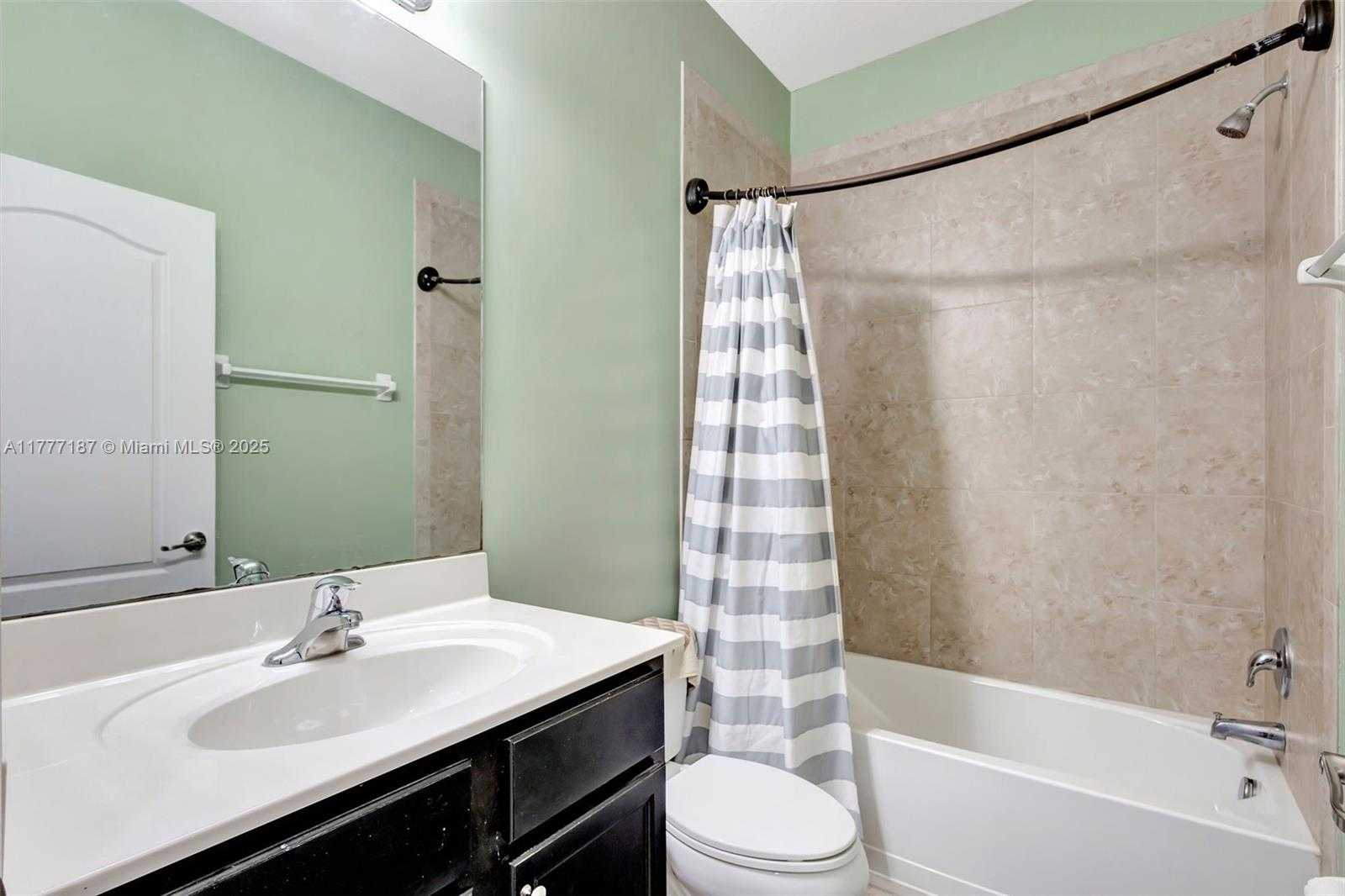 Small Image of 4343 CHALMERS LN, West Palm Beach Number 25