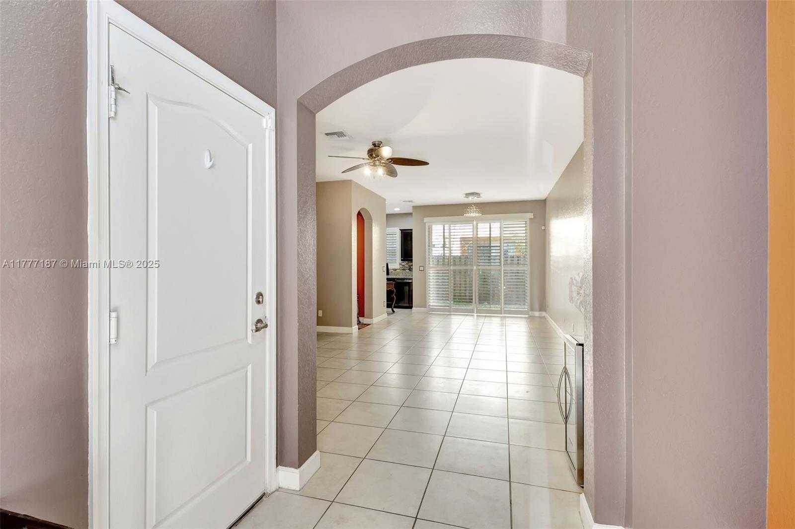 Small Image of 4343 CHALMERS LN, West Palm Beach Number 9