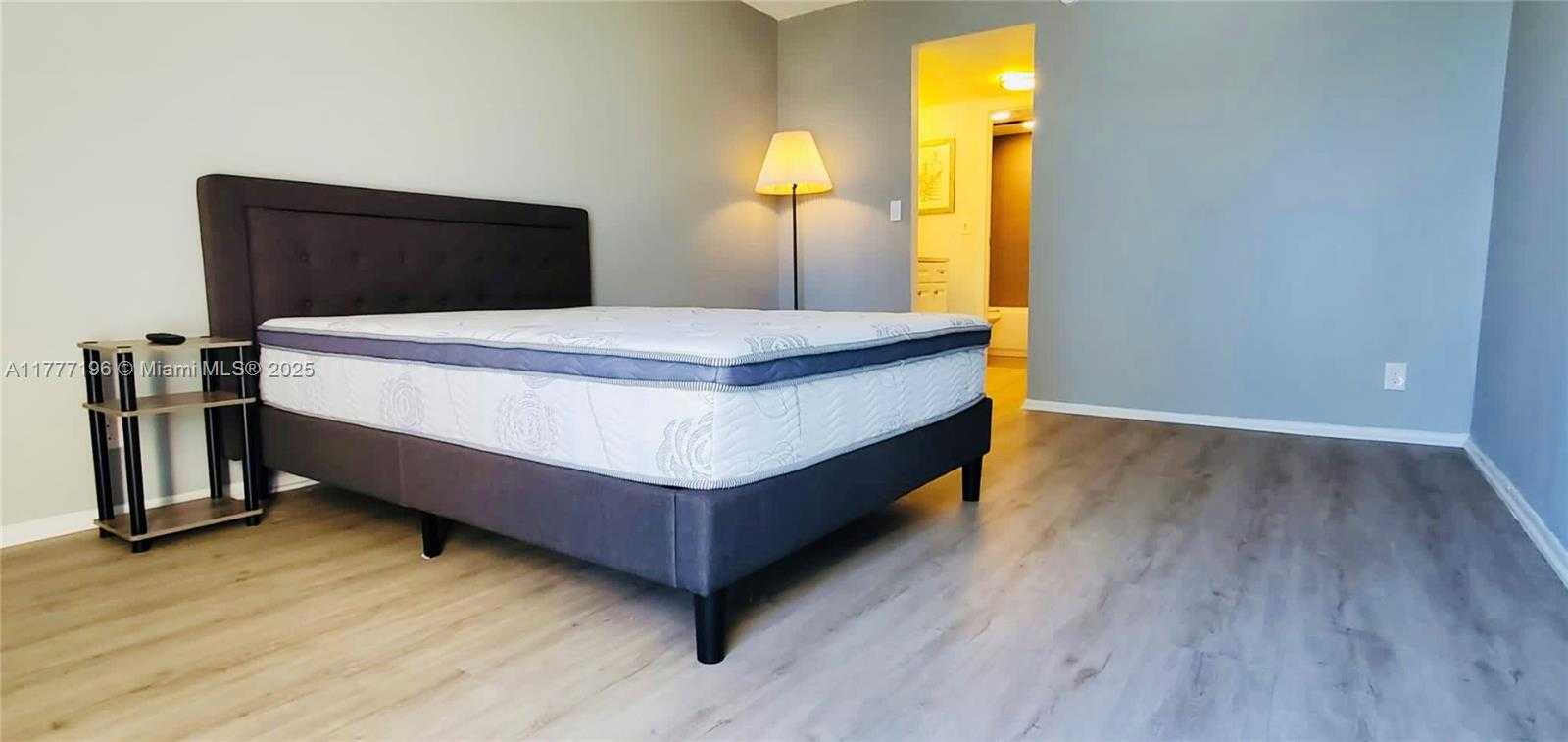 Small Image of 3301 NORTH COUNTRY CLUB DR #612, Aventura Number 13