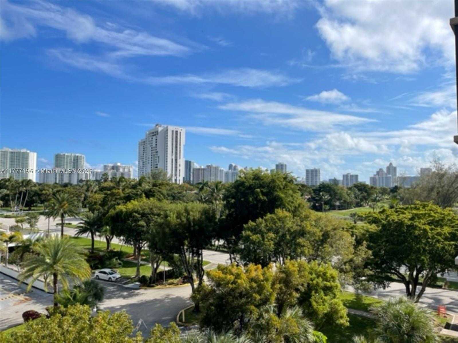 Small Image of 3301 NORTH COUNTRY CLUB DR #612, Aventura Number 23