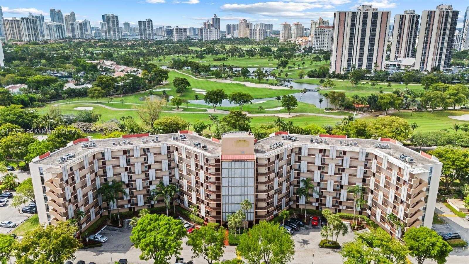 Small Image of 3301 NORTH COUNTRY CLUB DR #612, Aventura Number 24
