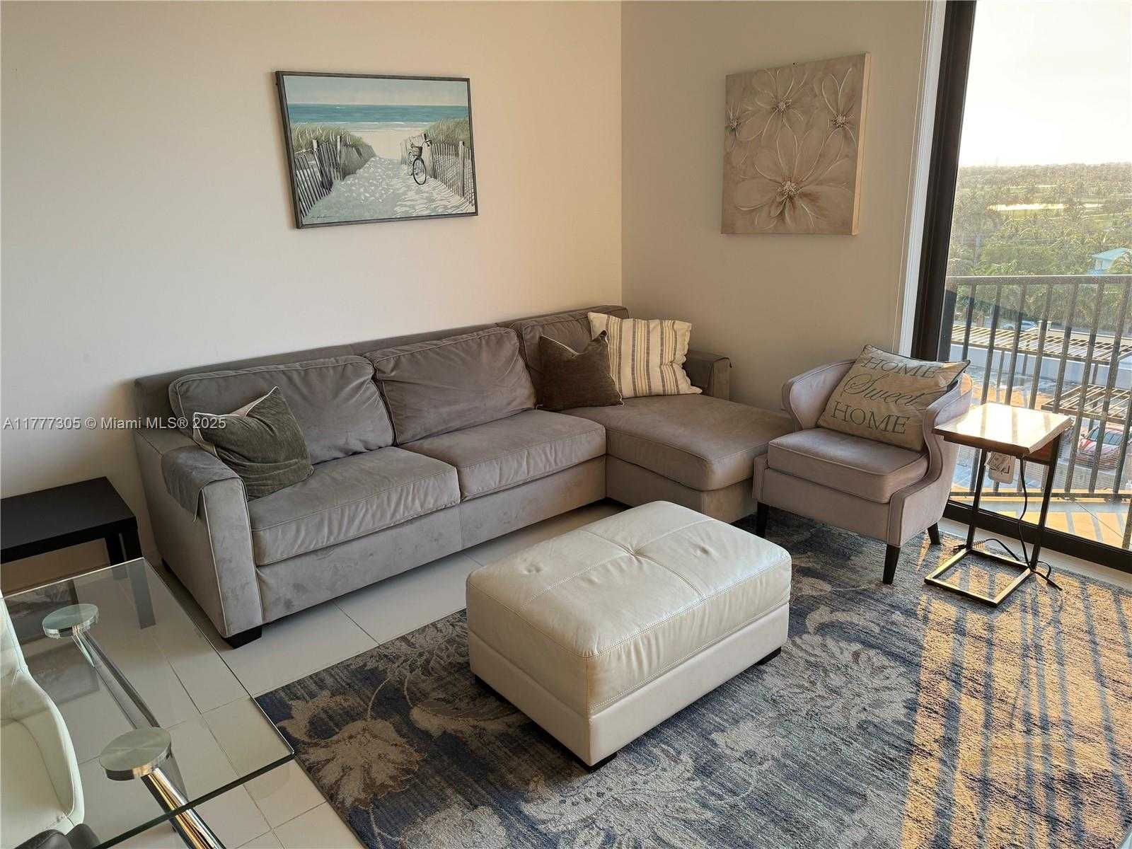 Small Image of 5300 PASEO BLVD #608, Doral Number 3