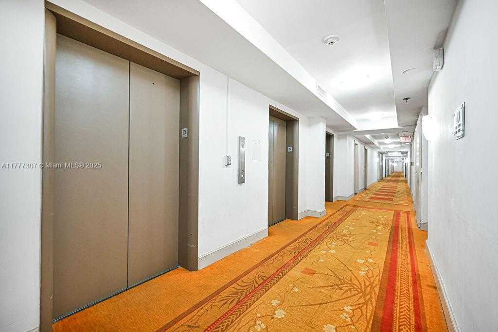 Small Image of 10185 COLLINS AVE #1003, Bal Harbour Number 12