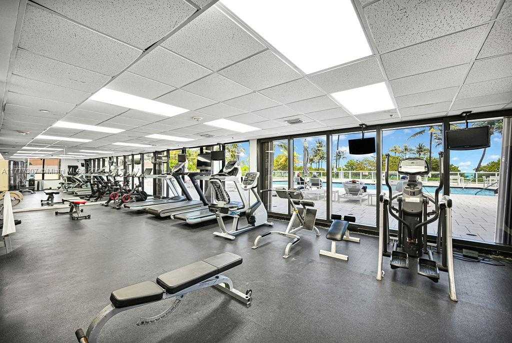 Small Image of 10185 COLLINS AVE #1003, Bal Harbour Number 14