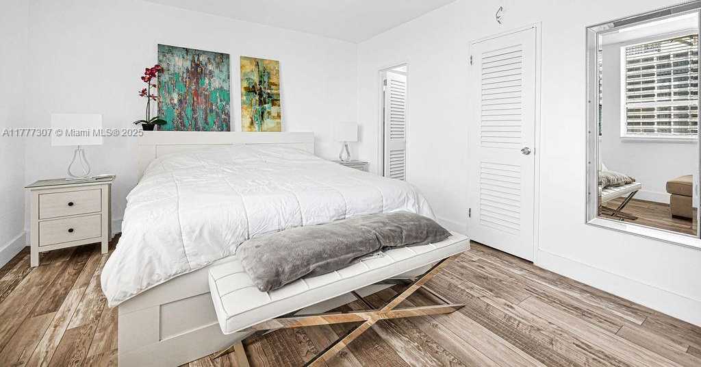 Small Image of 10185 COLLINS AVE #1003, Bal Harbour Number 19