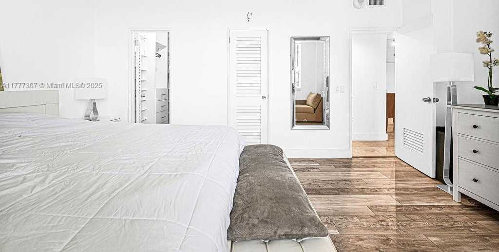 Small Image of 10185 COLLINS AVE #1003, Bal Harbour Number 21