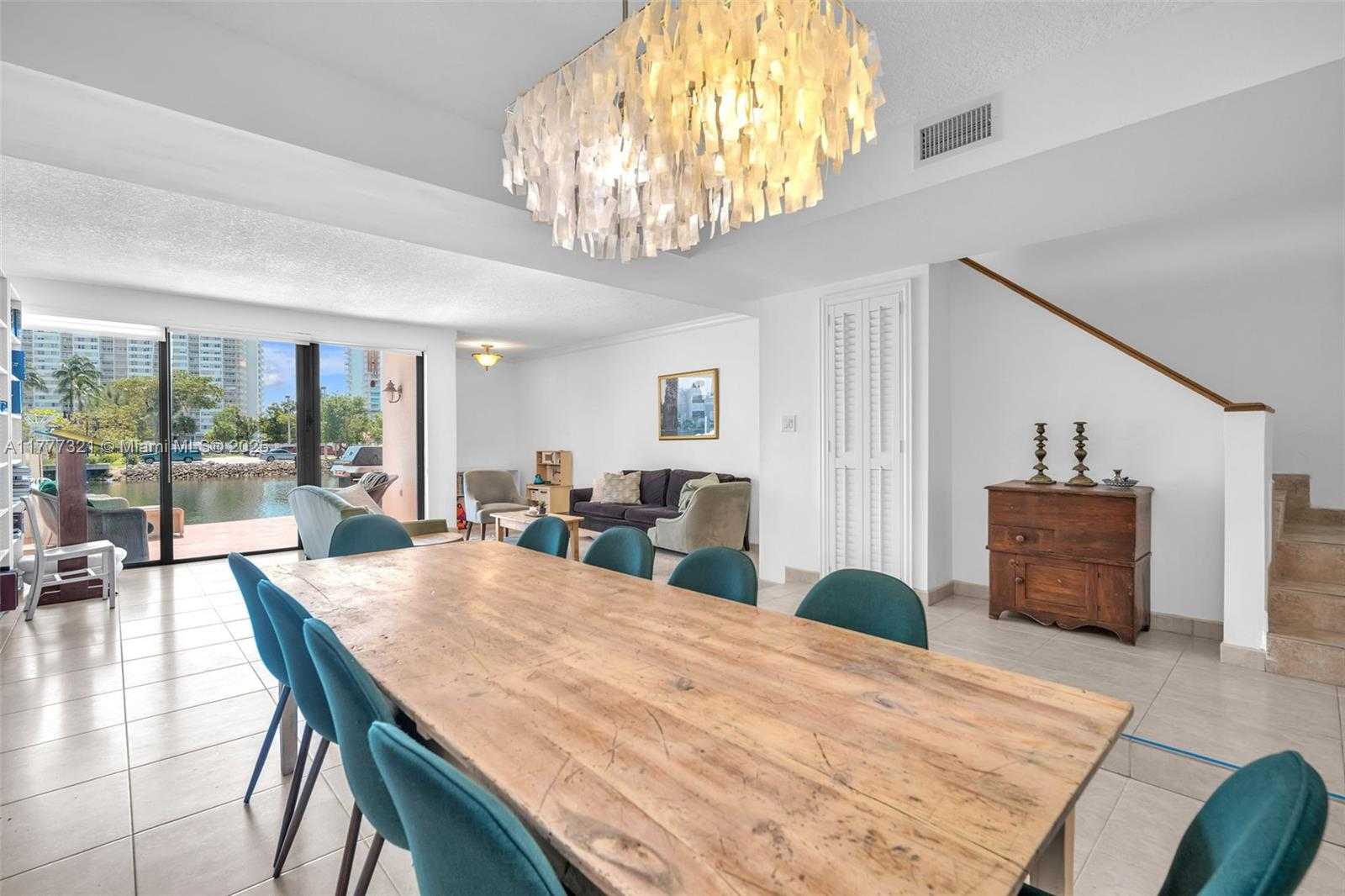 Small Image of 314 POINCIANA DR #806, Sunny Isles Beach Number 12