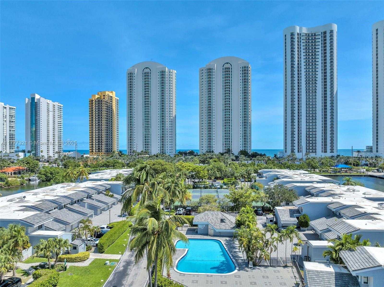 Small Image of 314 POINCIANA DR #806, Sunny Isles Beach Number 29