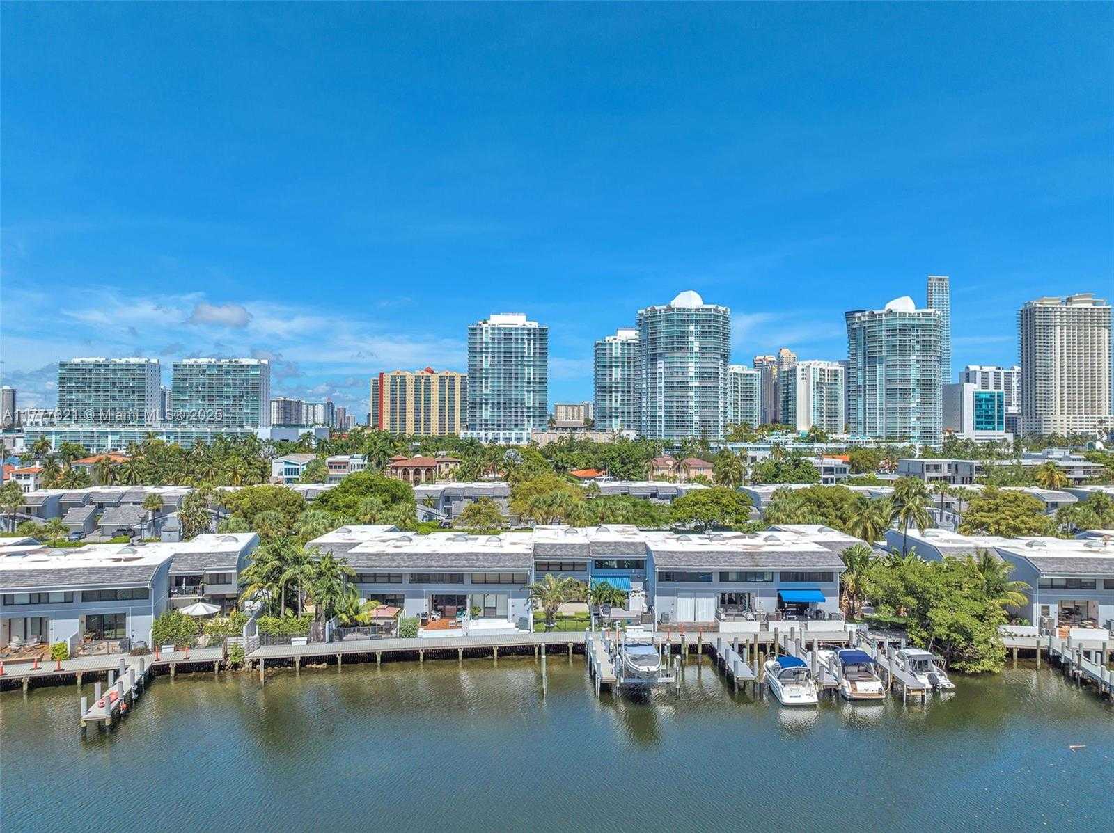 Small Image of 314 POINCIANA DR #806, Sunny Isles Beach Number 34