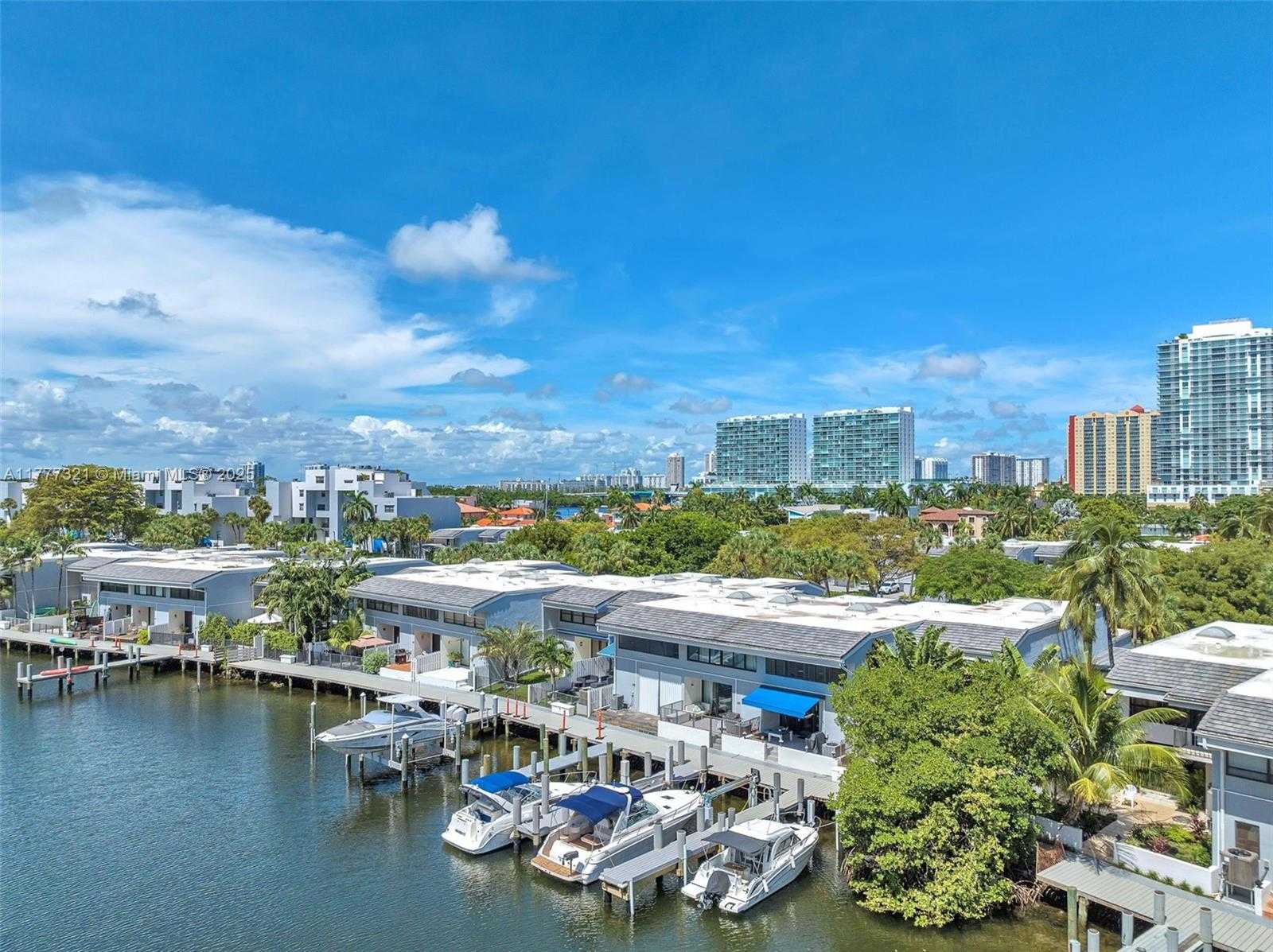 Small Image of 314 POINCIANA DR #806, Sunny Isles Beach Number 35