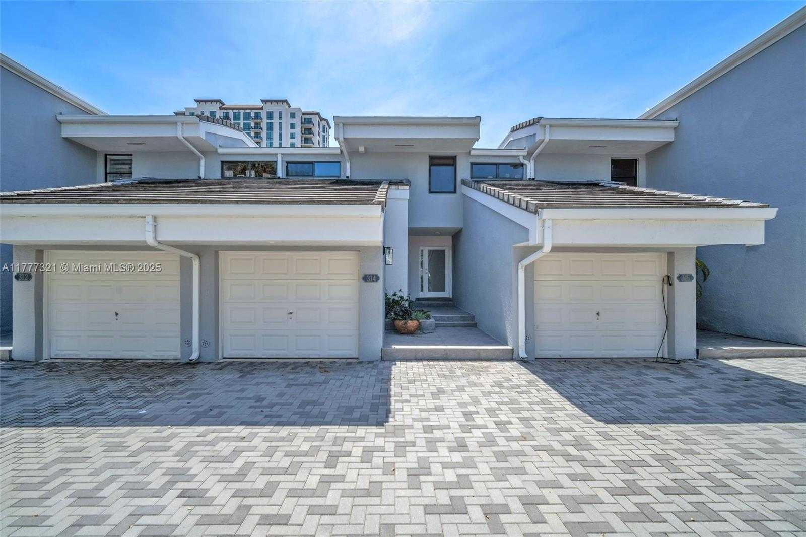Small Image of 314 POINCIANA DR #806, Sunny Isles Beach Number 38