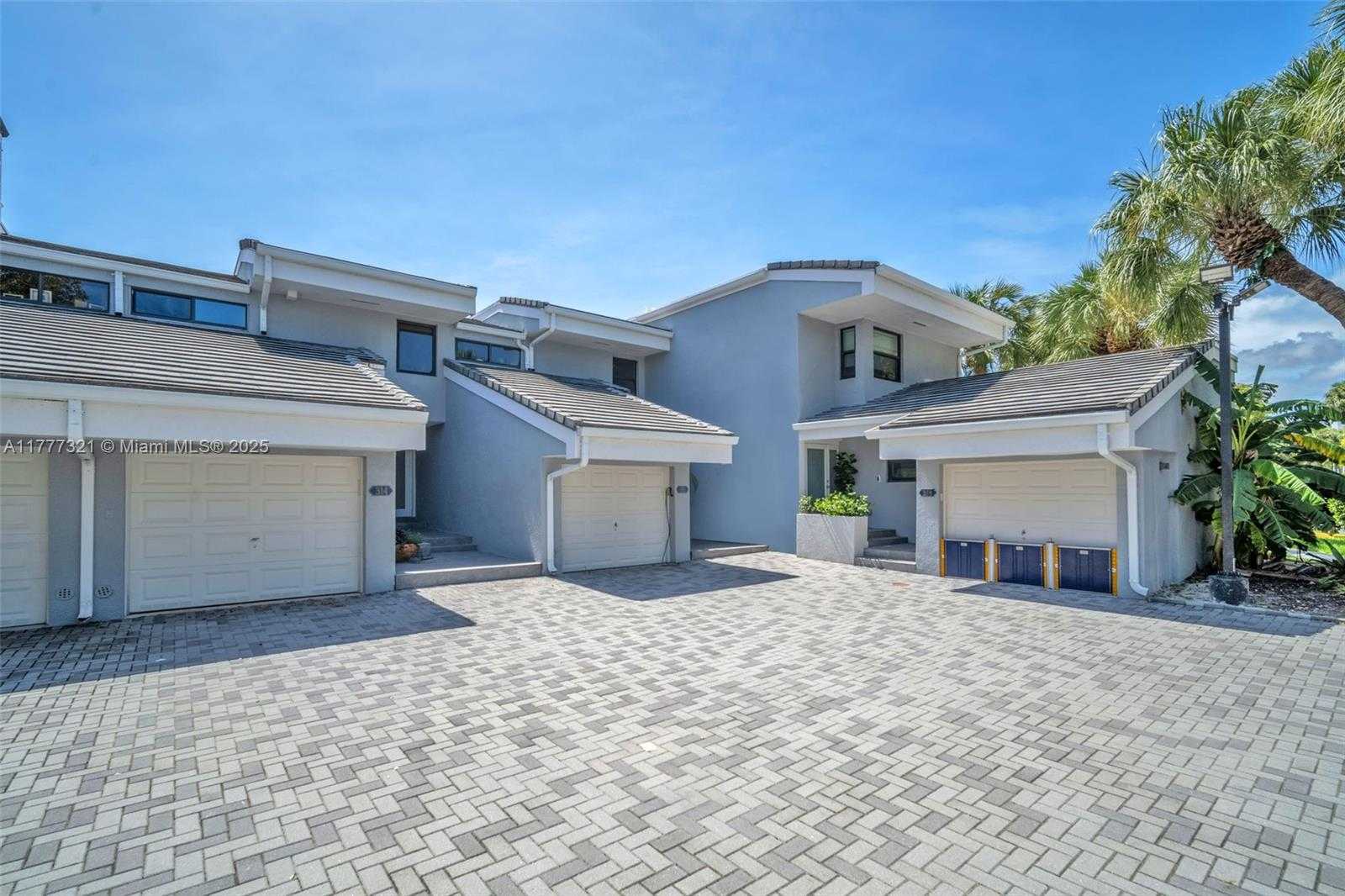 Small Image of 314 POINCIANA DR #806, Sunny Isles Beach Number 41