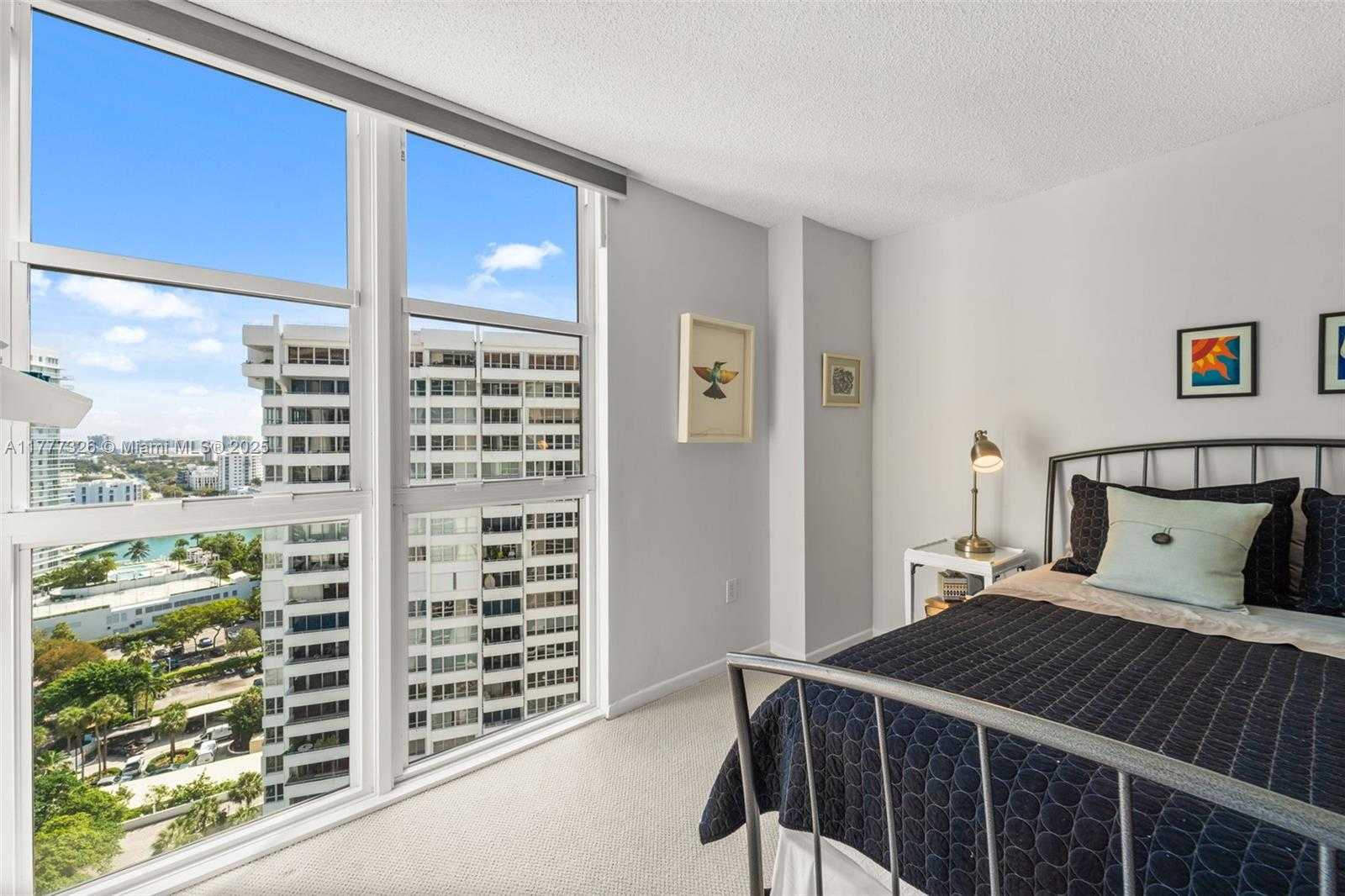 Small Image of 9 ISLAND AVE #1910, Miami Beach Number 12