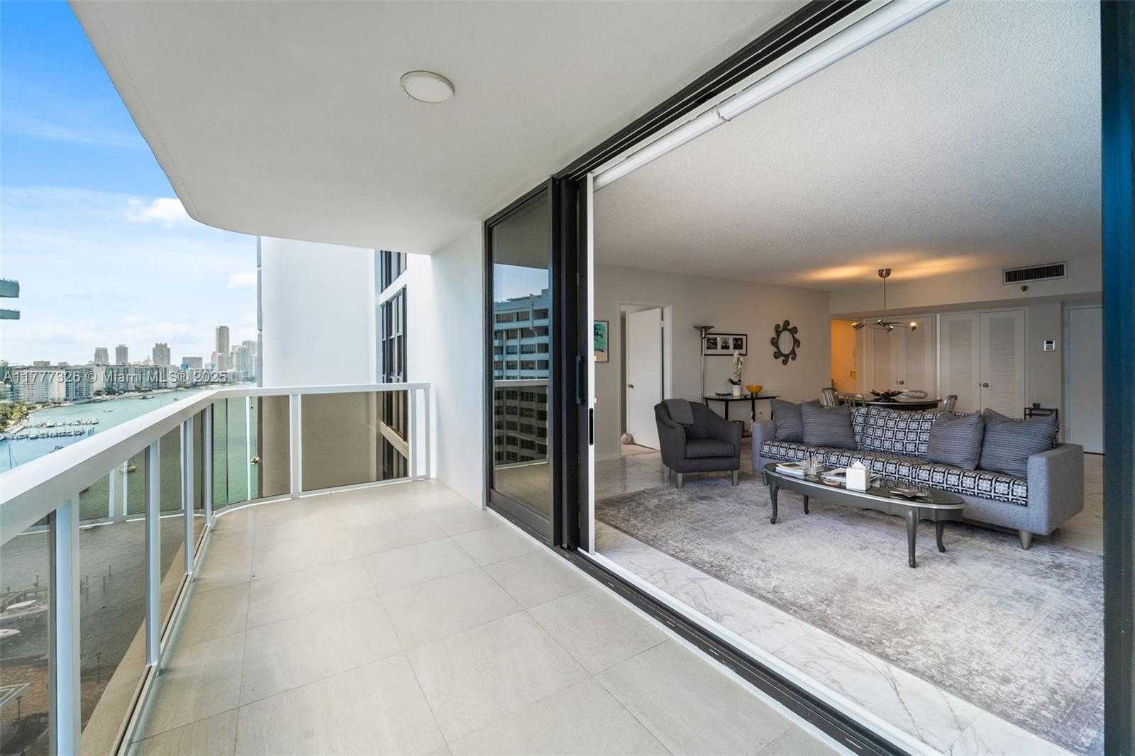 Small Image of 9 ISLAND AVE #1910, Miami Beach Number 5