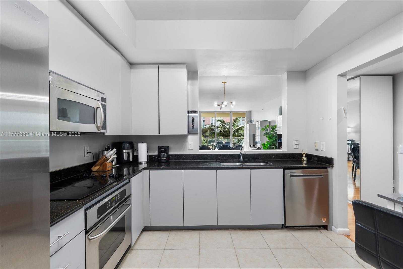 Small Image of 3340 NORTH EAST 190TH ST #304, Aventura Number 4