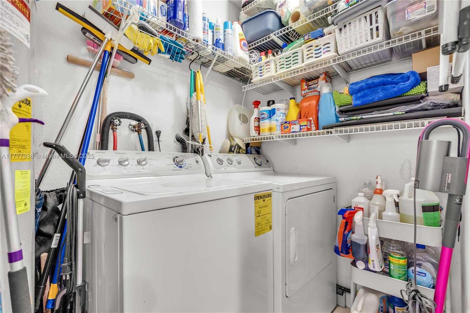 Small Image of 5570 NORTH WEST 107TH AVE #902, Doral Number 13