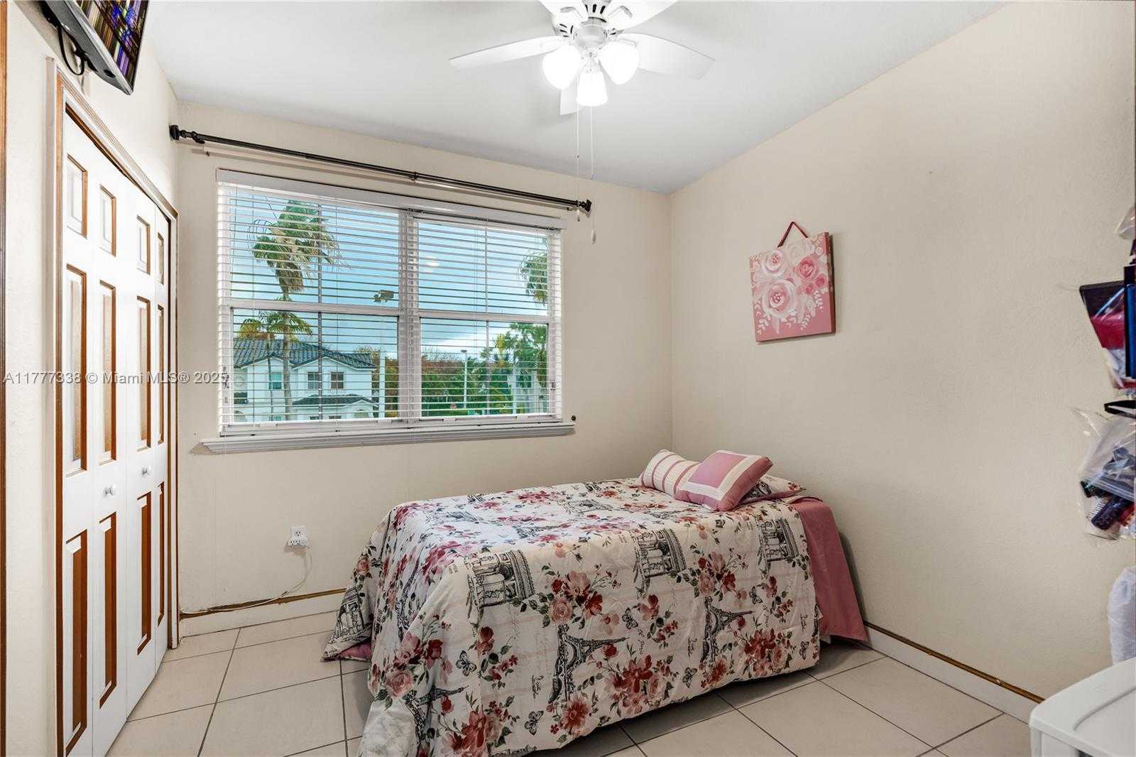 Small Image of 5570 NORTH WEST 107TH AVE #902, Doral Number 14