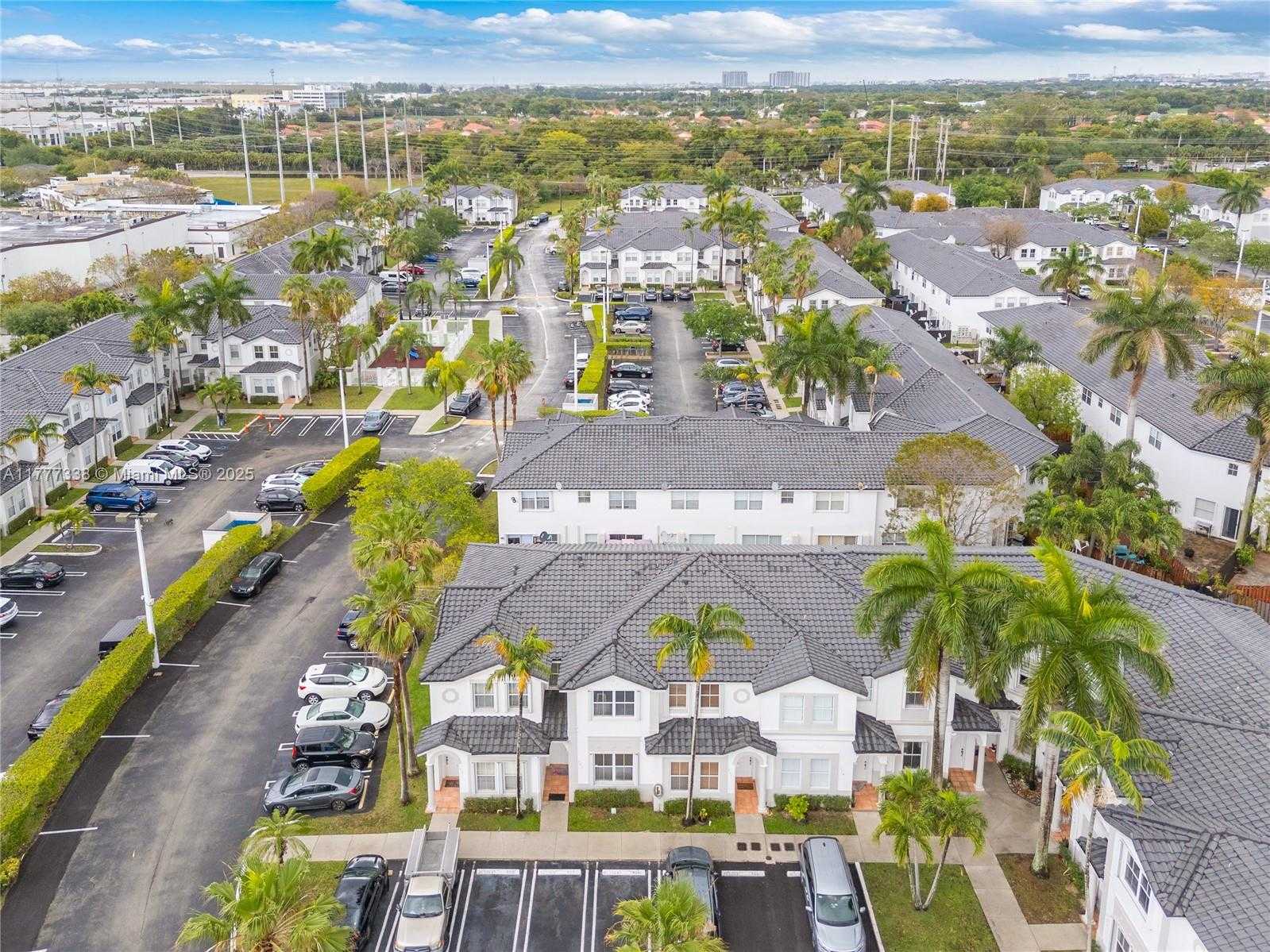 Small Image of 5570 NORTH WEST 107TH AVE #902, Doral Number 27