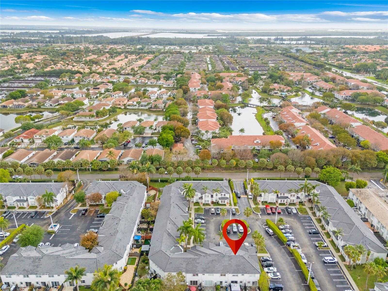 Small Image of 5570 NORTH WEST 107TH AVE #902, Doral Number 31