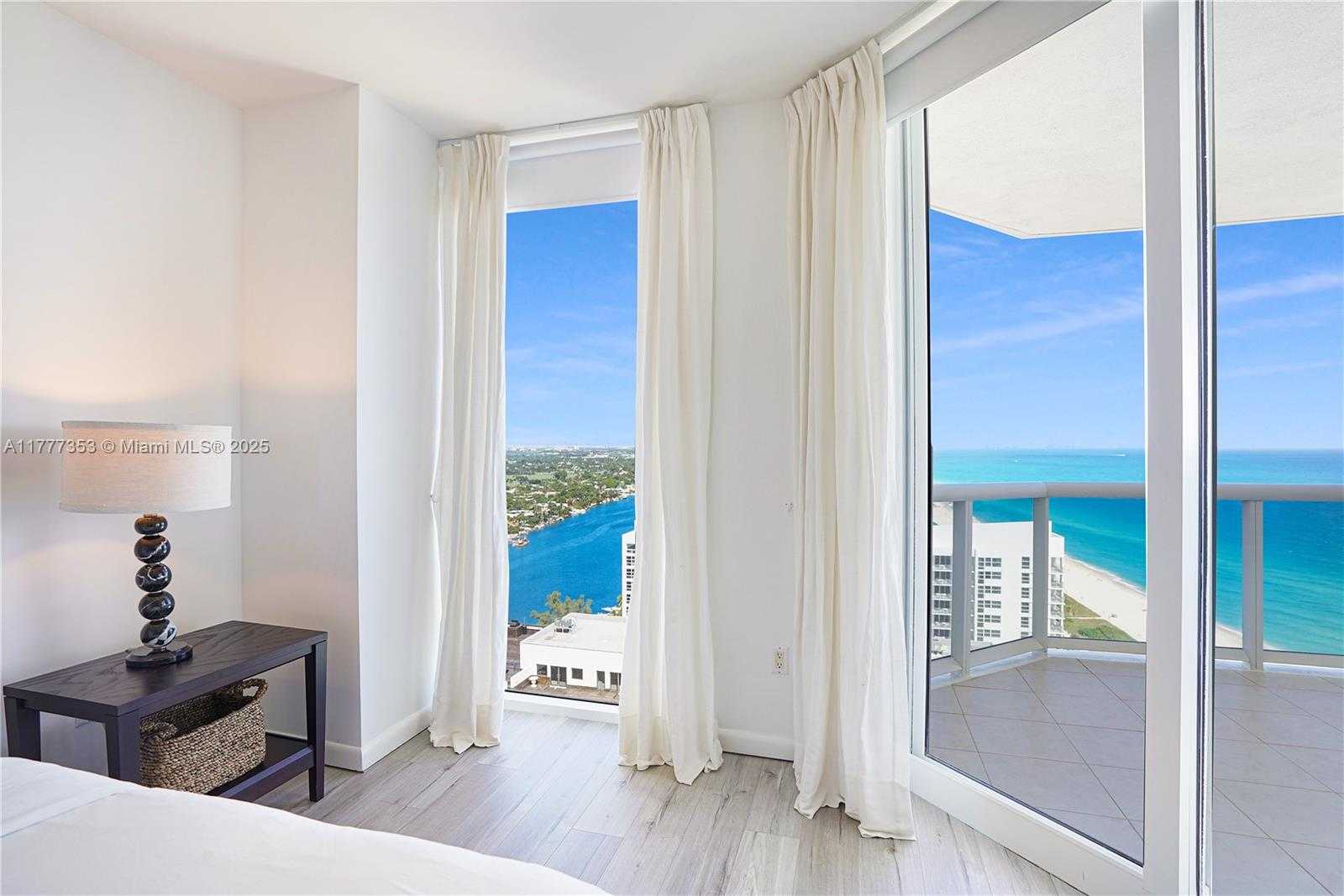 Small Image of 4779 COLLINS AVE #2908, Miami Beach Number 24