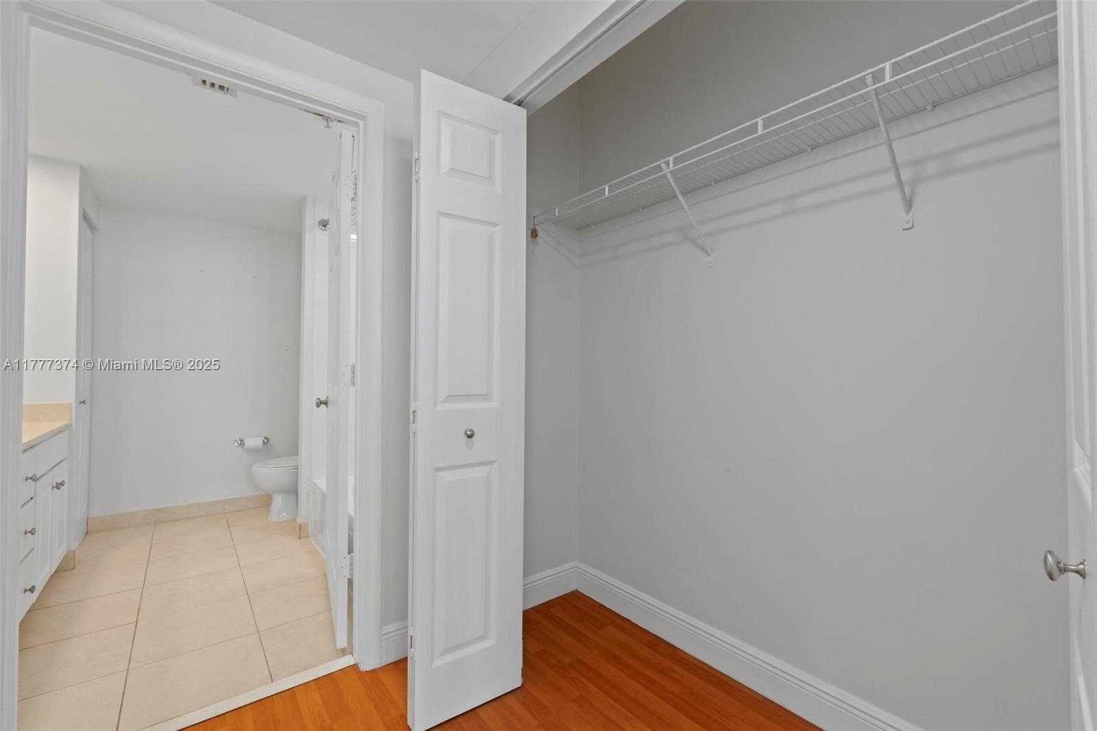 Small Image of 2000 NORTH BAYSHORE DR #1207, Miami Number 15