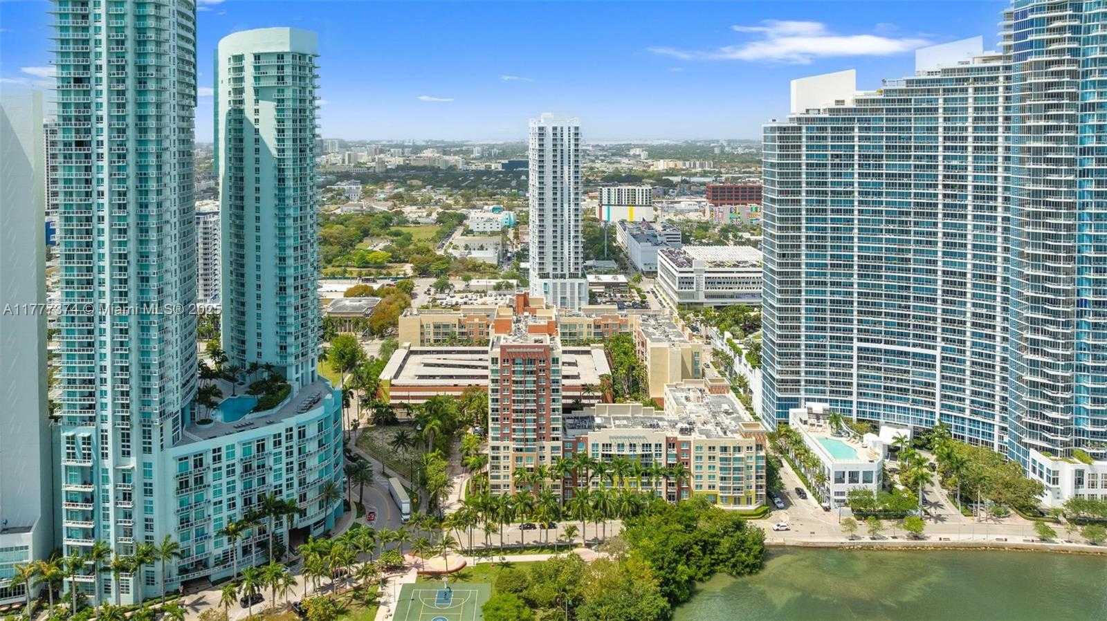 Small Image of 2000 NORTH BAYSHORE DR #1207, Miami Number 25