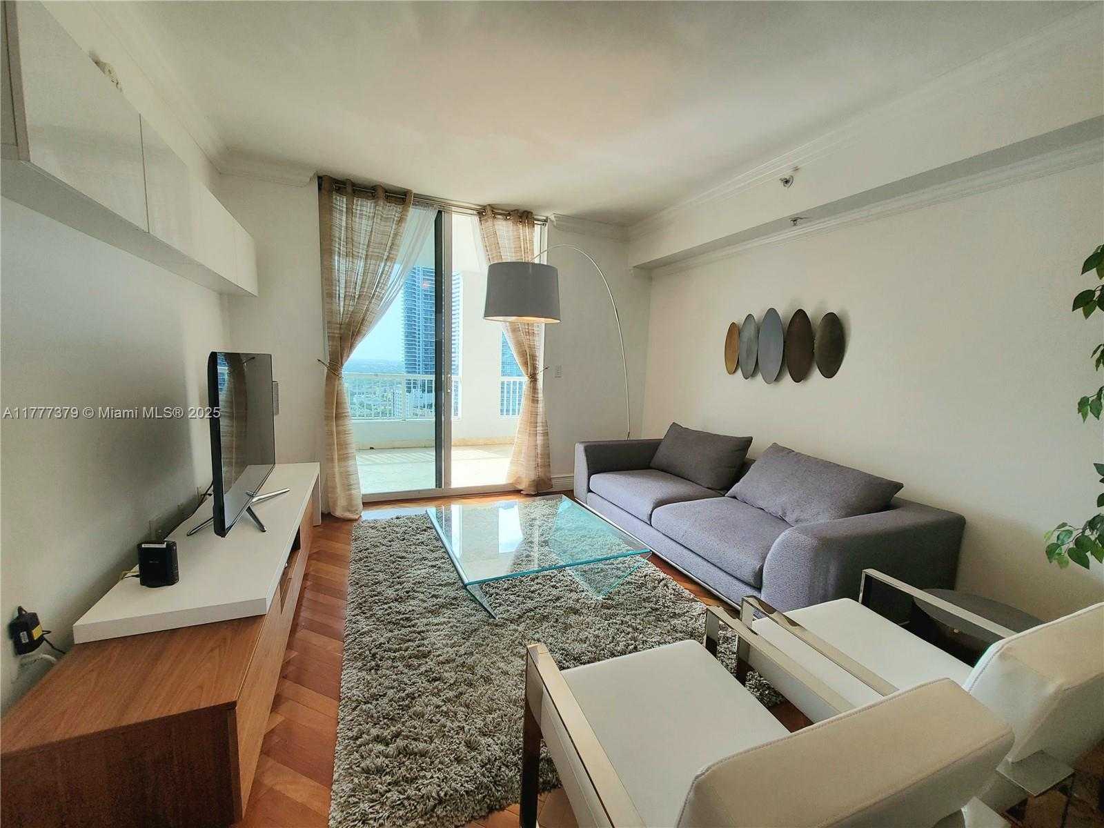 Small Image of 170 SOUTH EAST 14TH ST #2705, Miami Number 12