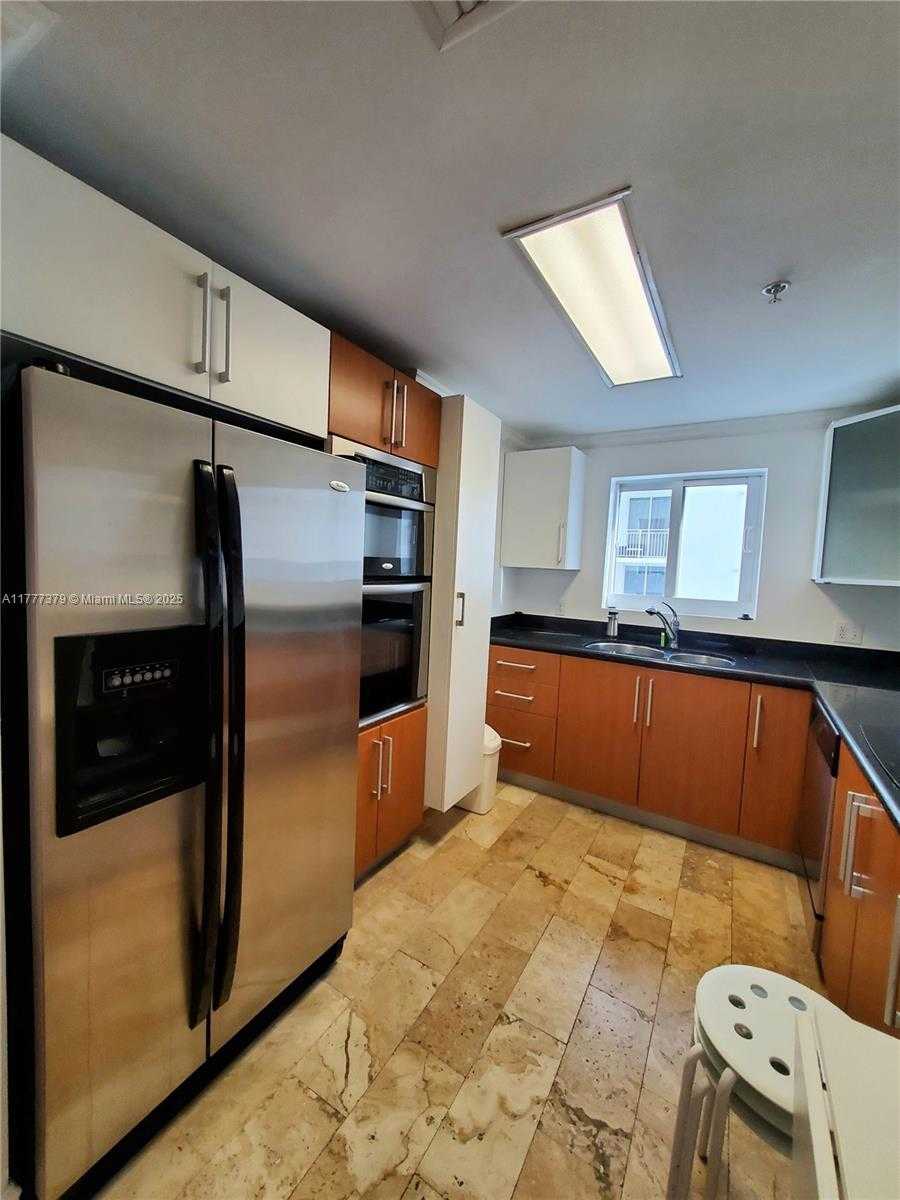 Small Image of 170 SOUTH EAST 14TH ST #2705, Miami Number 19