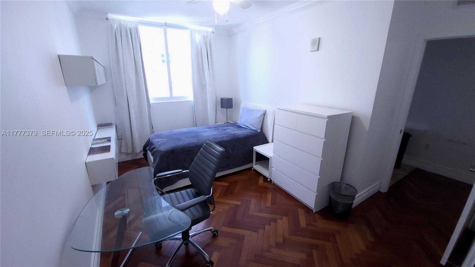 Small Image of 170 SOUTH EAST 14TH ST #2705, Miami Number 40