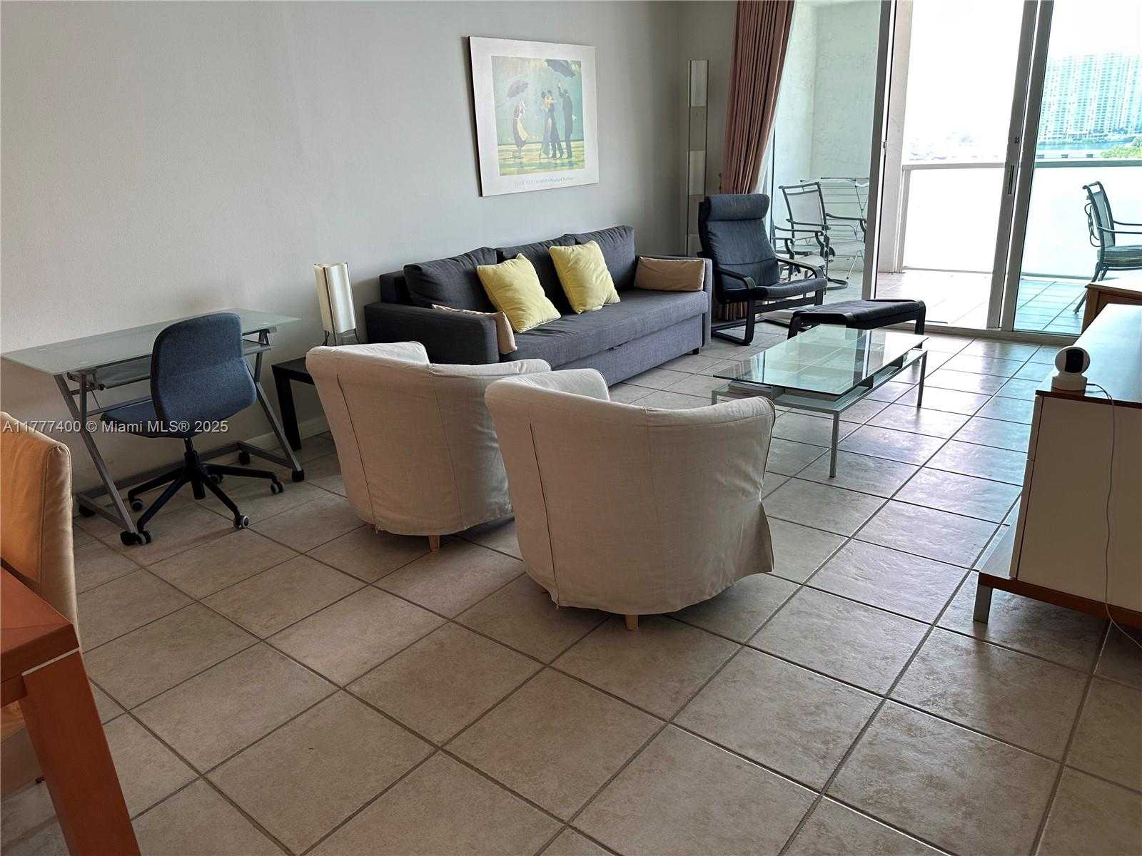 Small Image of 18100 #903, Sunny Isles Beach Number 37