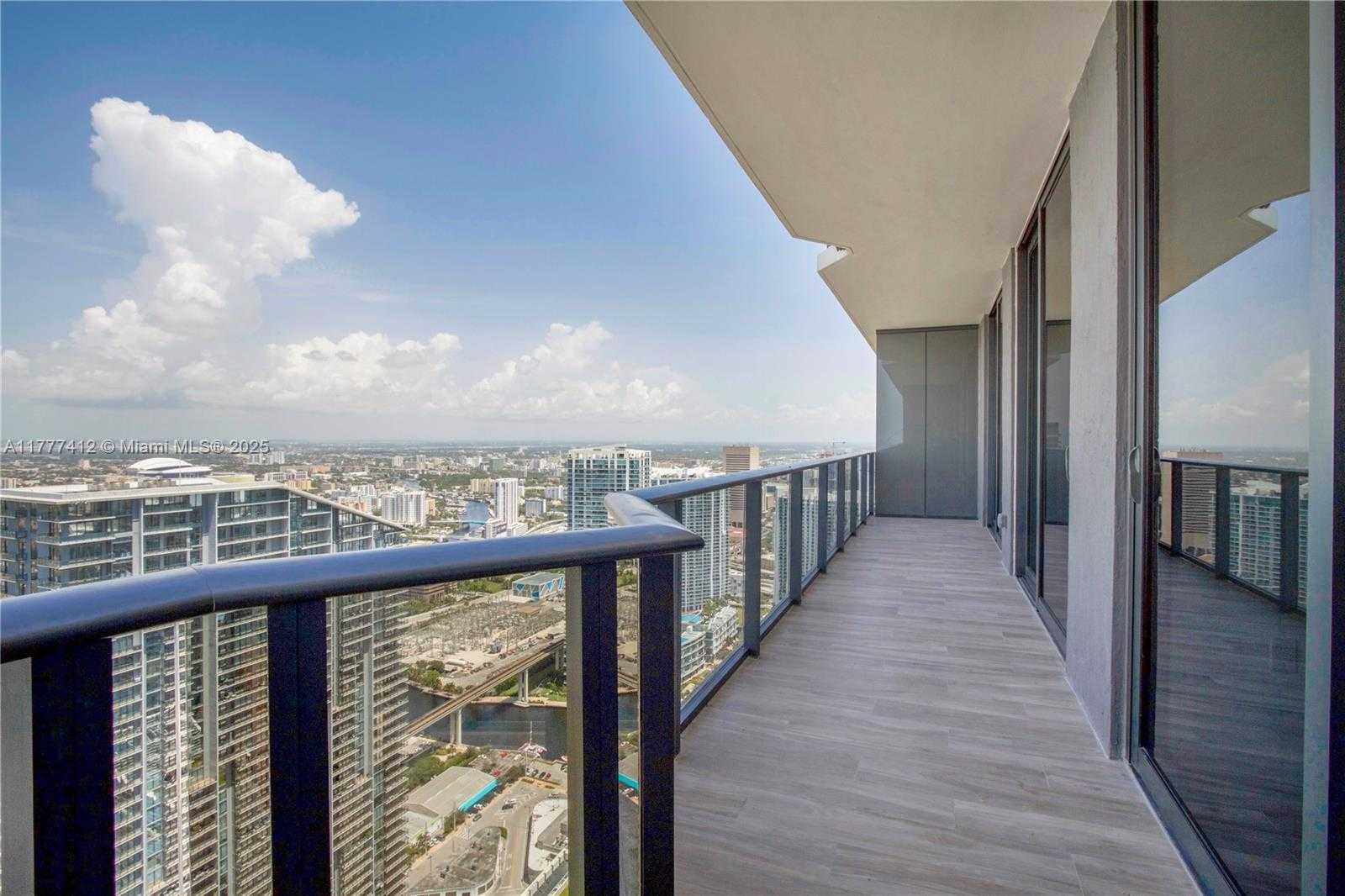 Small Image of 801 SOUTH MIAMI AVE #5410, Miami Number 10