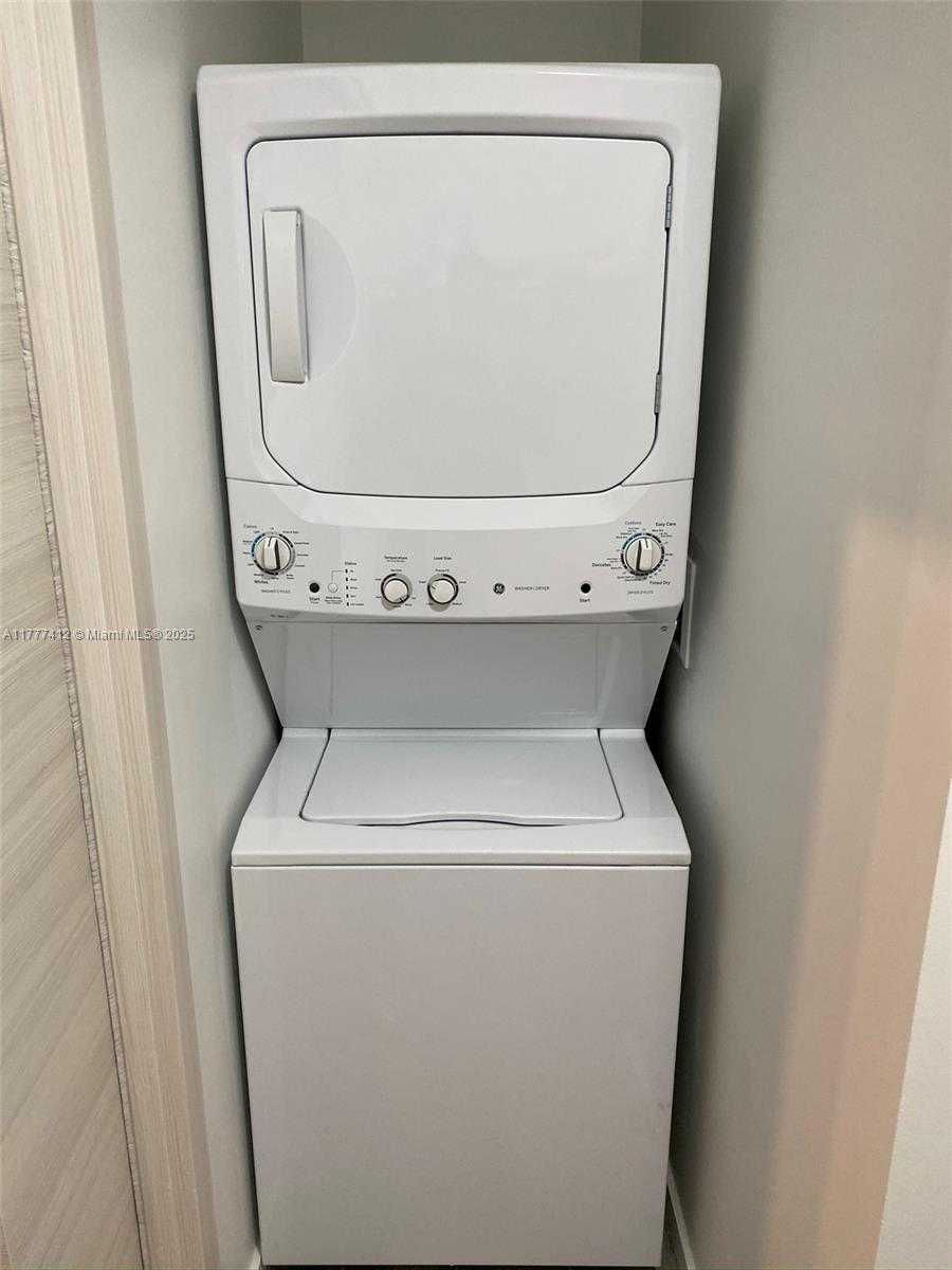 Small Image of 801 SOUTH MIAMI AVE #5410, Miami Number 18