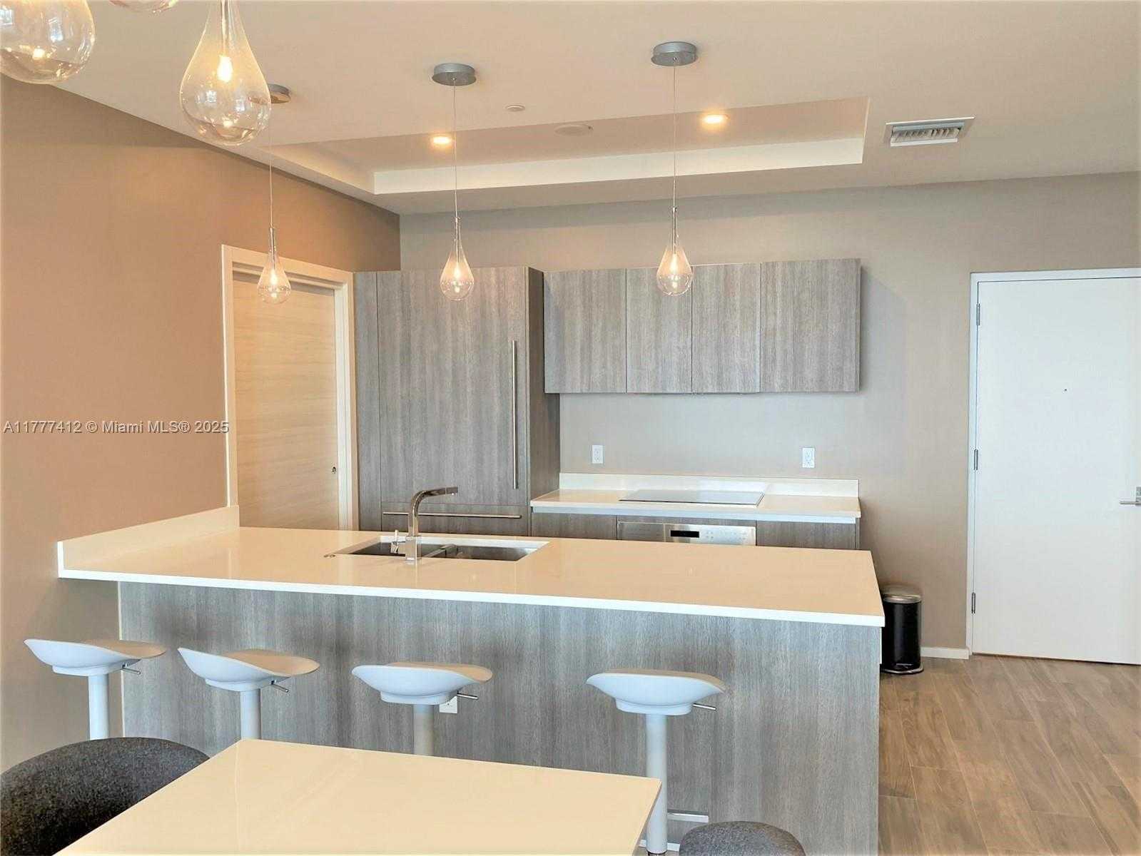 Small Image of 801 SOUTH MIAMI AVE #5410, Miami Number 21