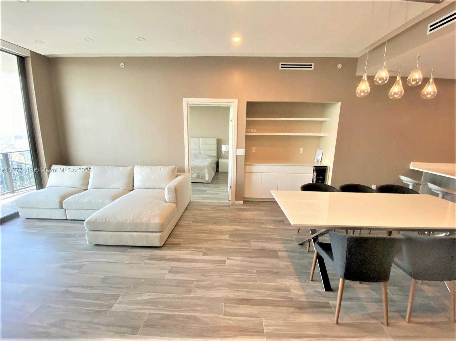 Small Image of 801 SOUTH MIAMI AVE #5410, Miami Number 25