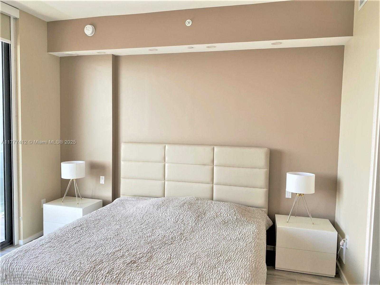 Small Image of 801 SOUTH MIAMI AVE #5410, Miami Number 27
