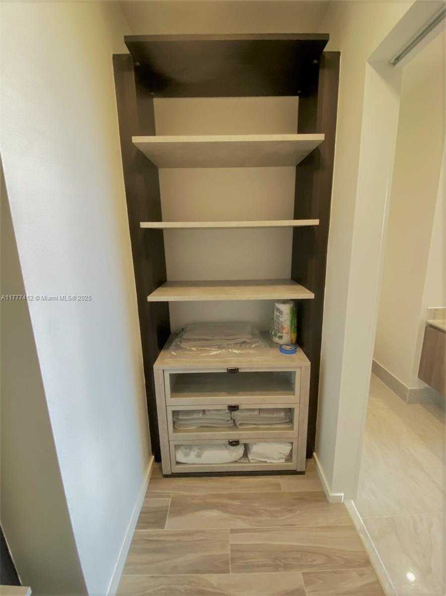 Small Image of 801 SOUTH MIAMI AVE #5410, Miami Number 32