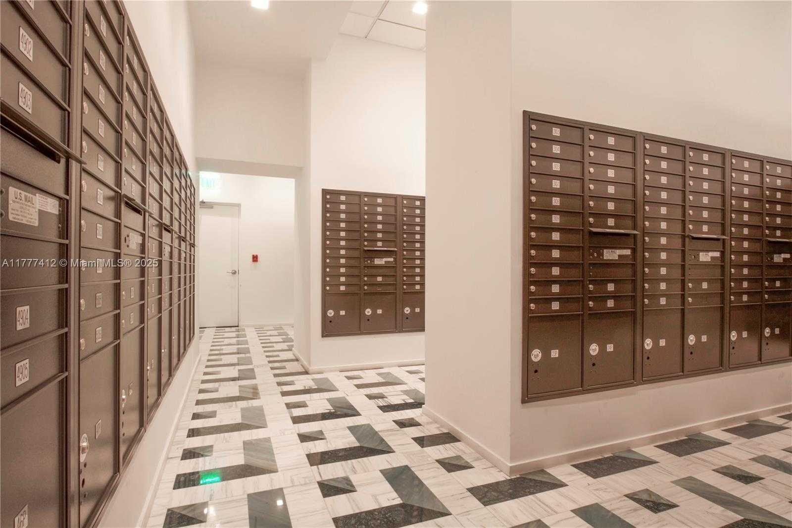 Small Image of 801 SOUTH MIAMI AVE #5410, Miami Number 42
