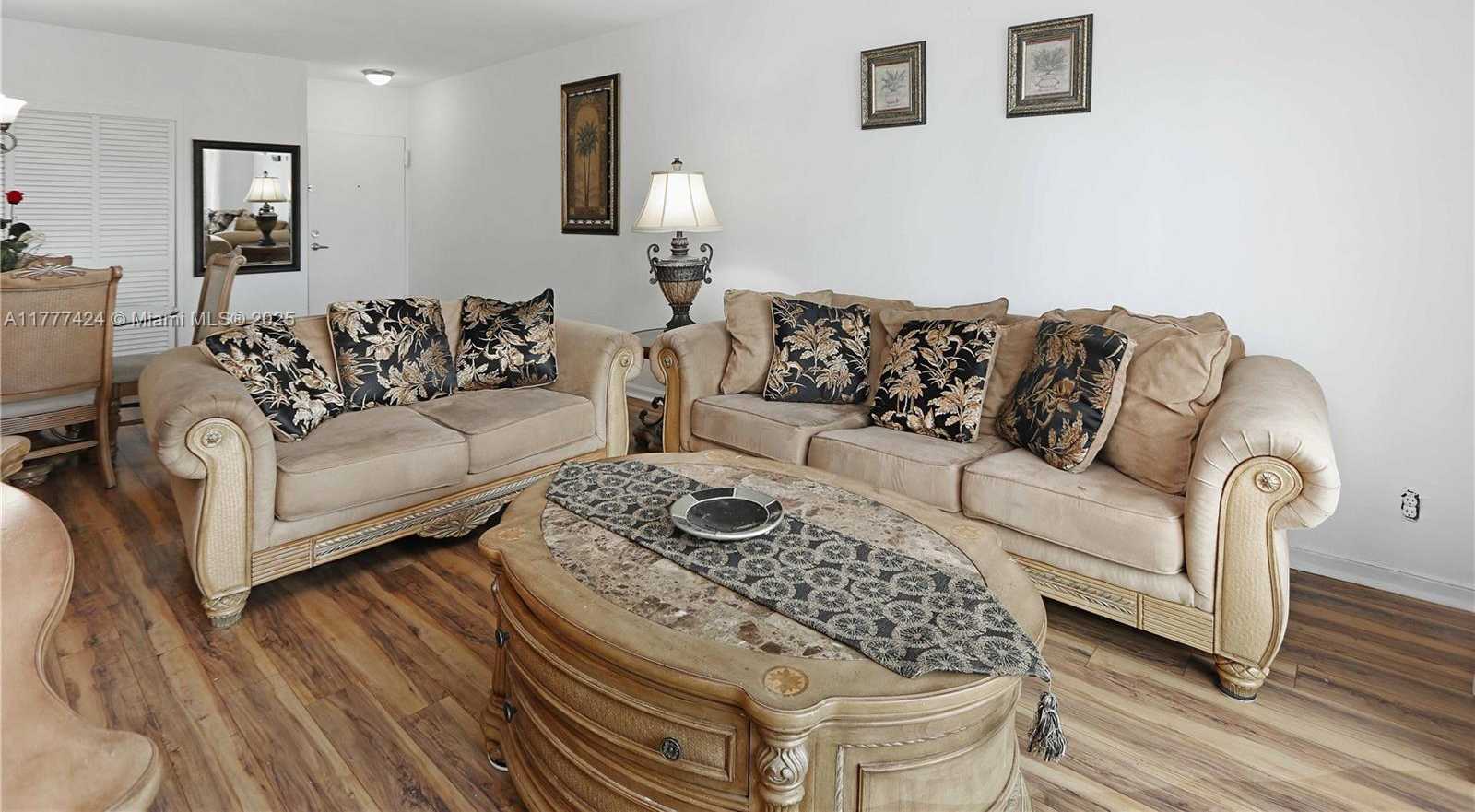 Small Image of 3001 SOUTH OCEAN DR #539, Hollywood Number 11