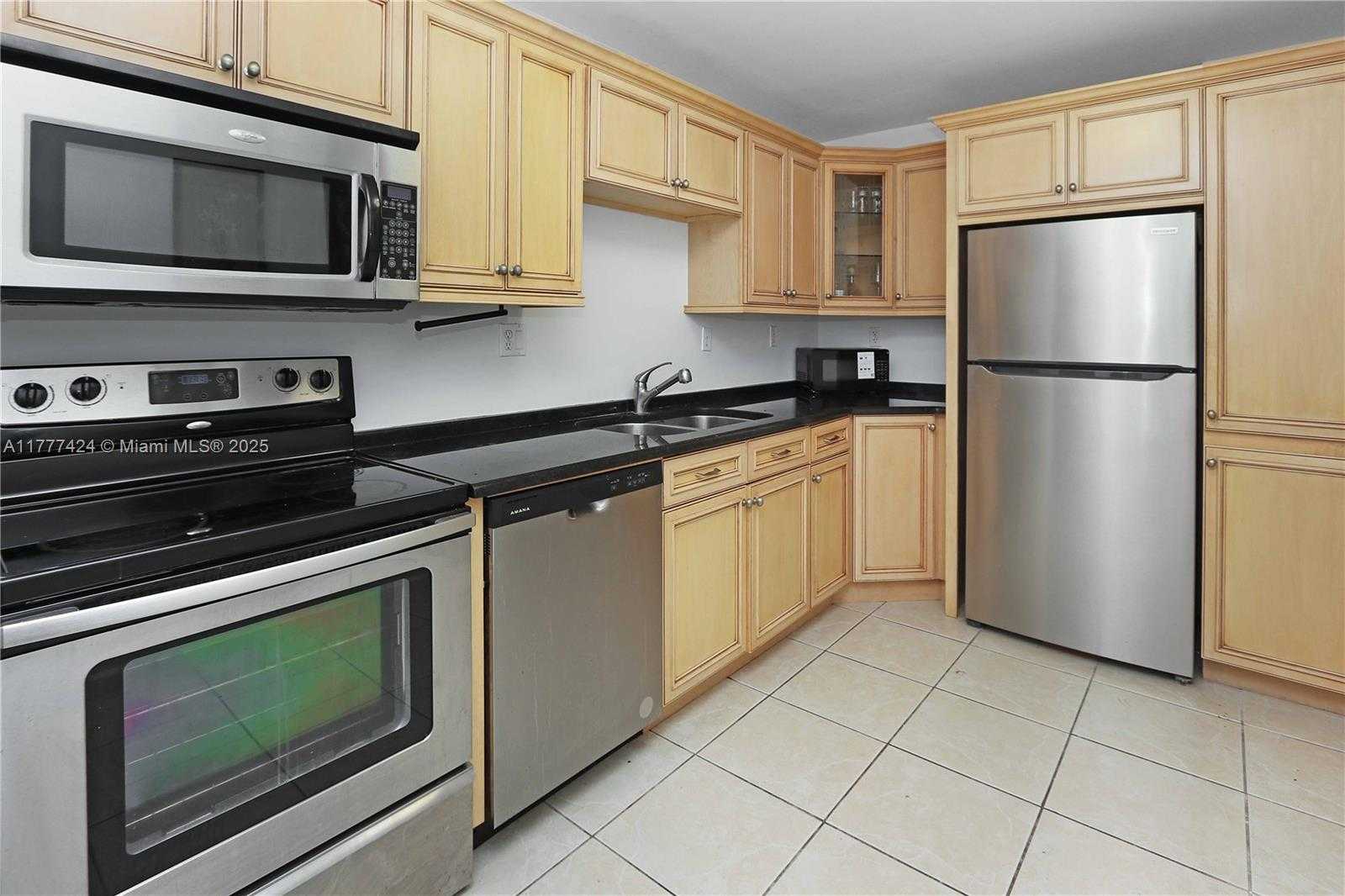 Small Image of 3001 SOUTH OCEAN DR #539, Hollywood Number 13