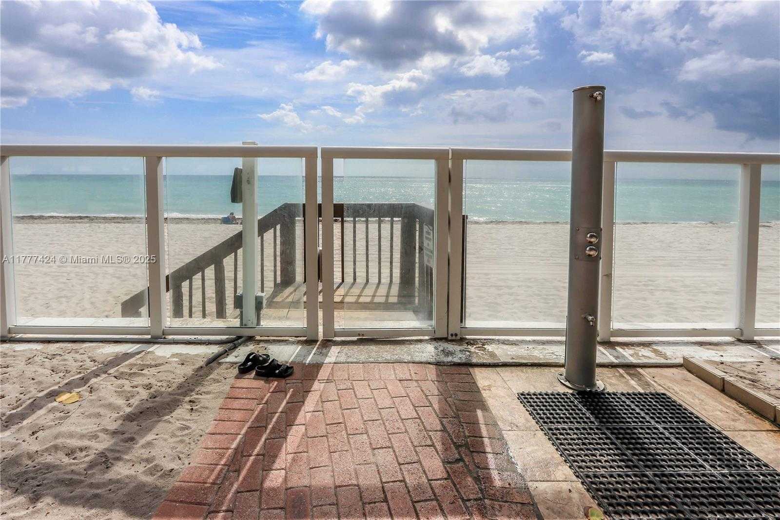 Small Image of 3001 SOUTH OCEAN DR #539, Hollywood Number 31