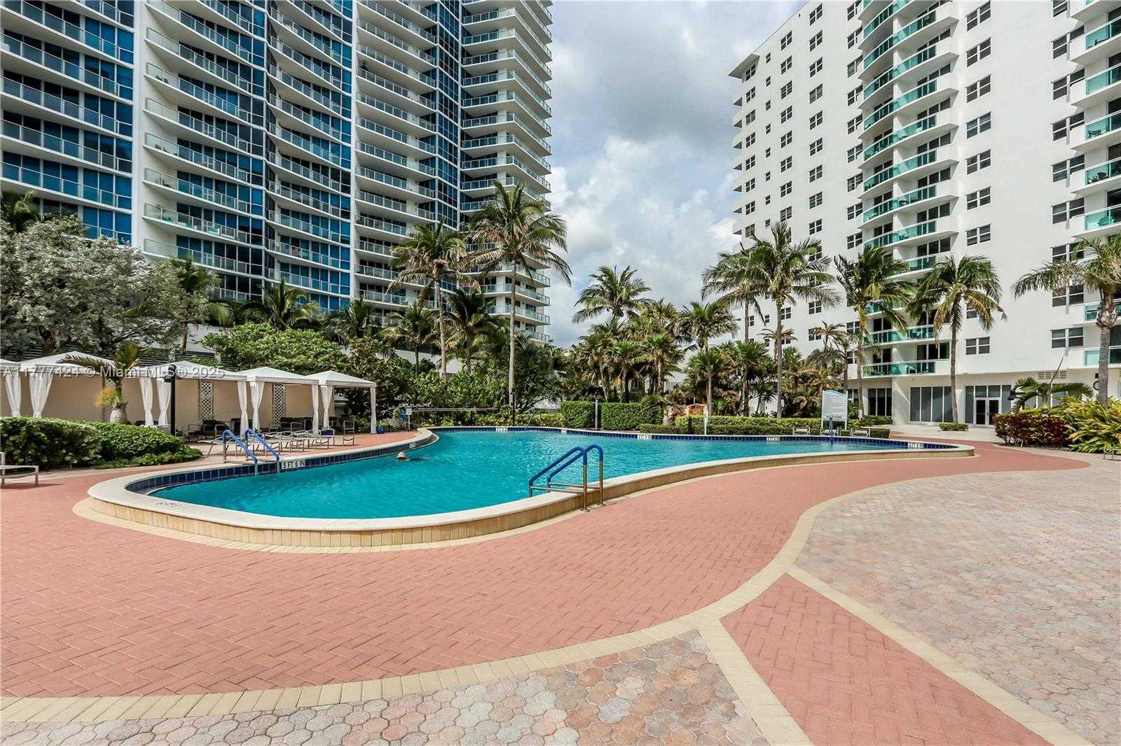 Small Image of 3001 SOUTH OCEAN DR #539, Hollywood Number 35