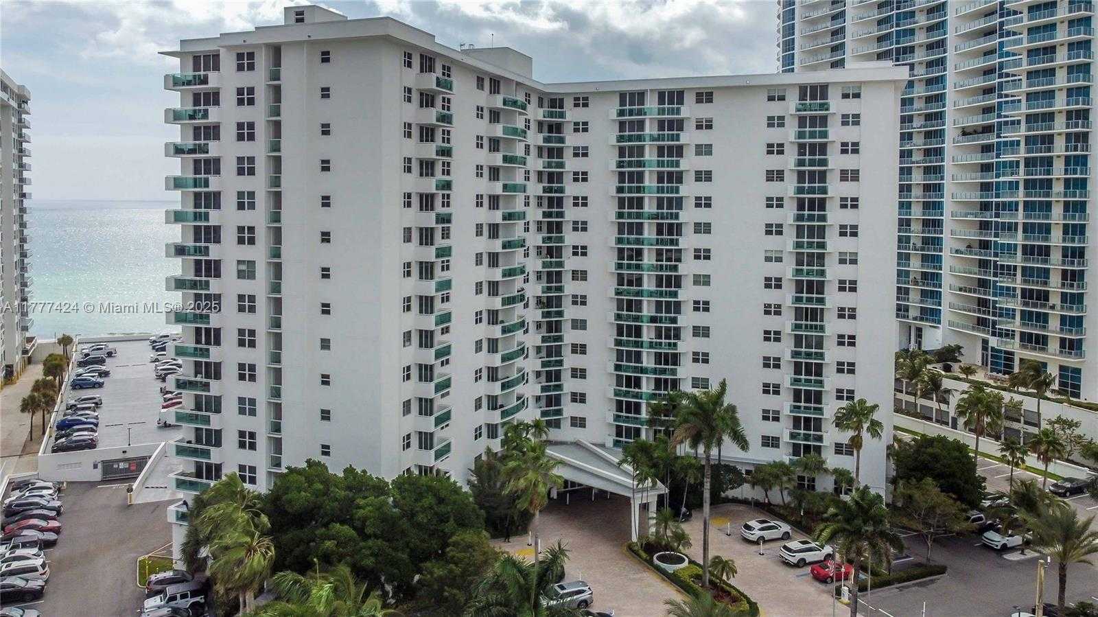 Small Image of 3001 SOUTH OCEAN DR #539, Hollywood Number 42